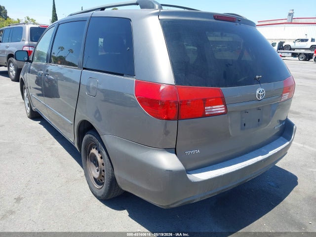Toyota Sienna Le
