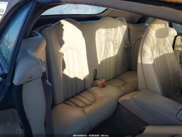 Jaguar Xk8