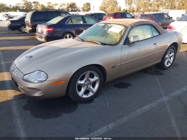 Jaguar Xk8