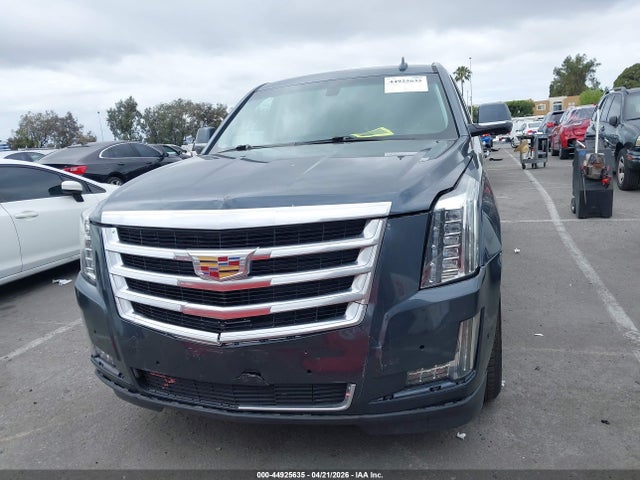 Cadillac Escalade 2wd