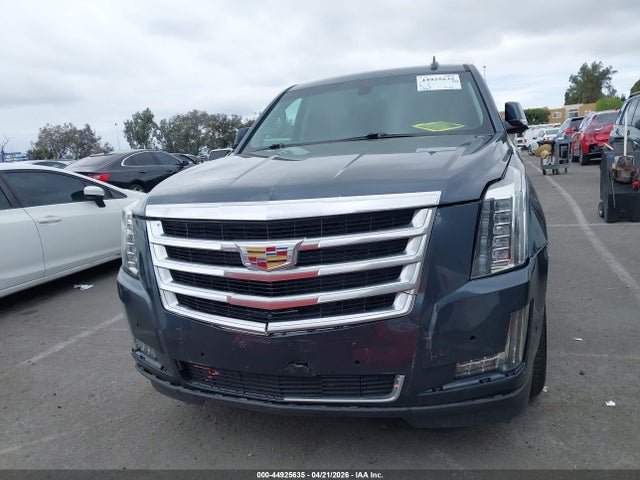 Cadillac Escalade 2wd
