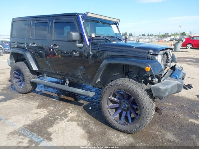 Salvage Jeep Wrangler Image