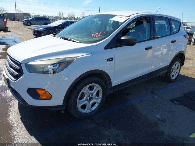 Ford Escape S