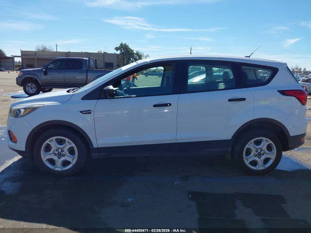 Ford Escape S