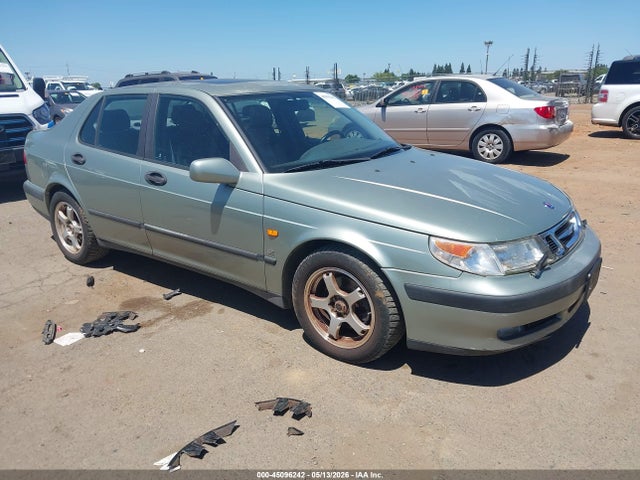 Salvage Saab 9-5 Image