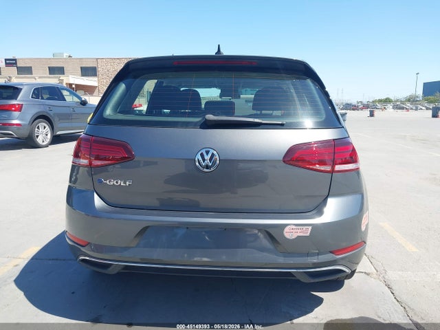 Volkswagen e-Golf Se