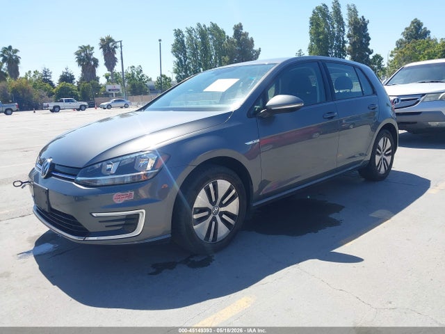 Volkswagen e-Golf Se