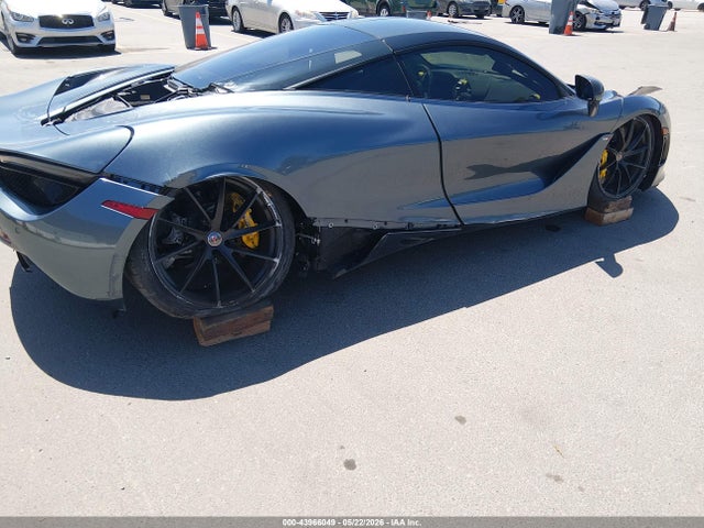 McLaren 720S