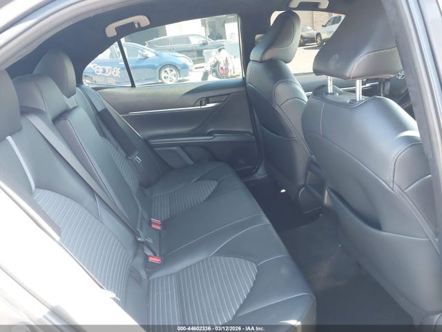 Toyota Camry Se