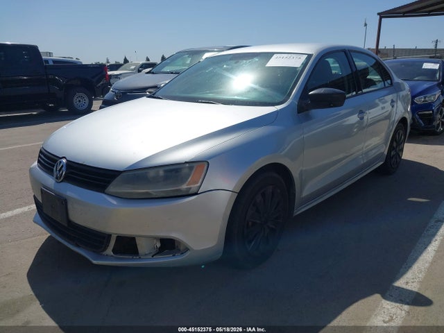 Volkswagen Jetta 2.0l S