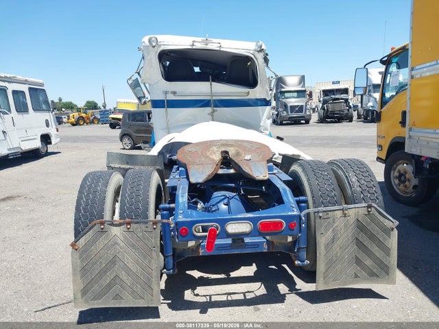 Peterbilt 389