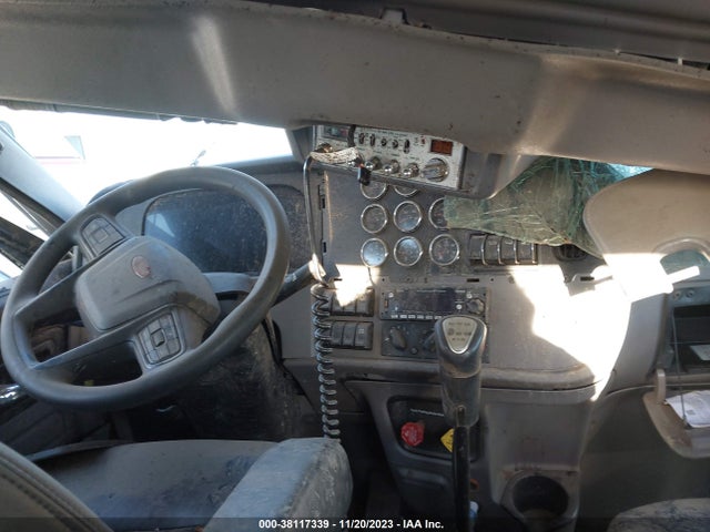 Peterbilt 389