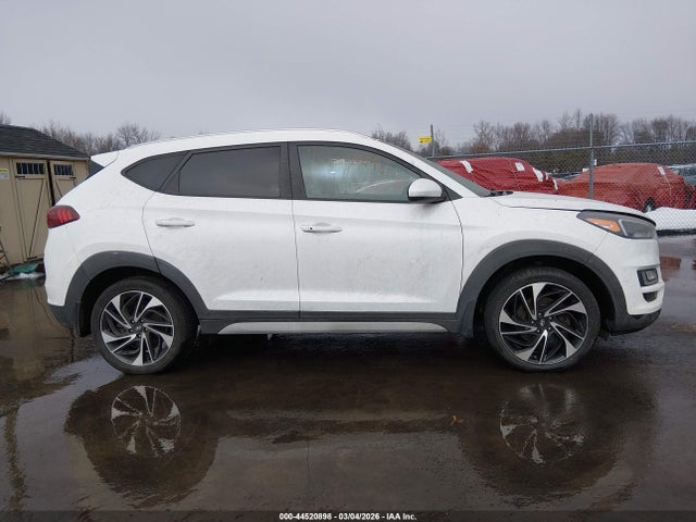 Hyundai TUCSON Sport