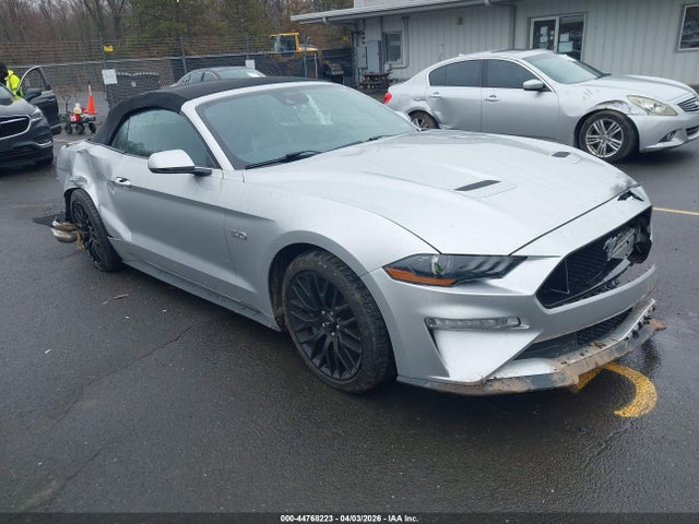 Salvage Ford Mustang Image