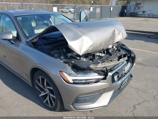Volvo S60 T6 Momentum