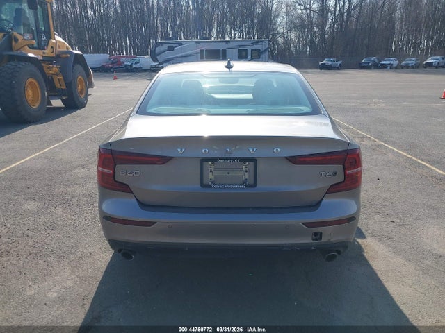 Volvo S60 T6 Momentum