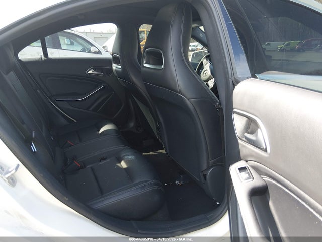 Mercedes-Benz Cla-class 4matic