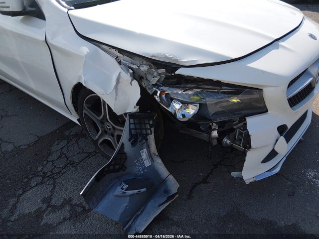 Mercedes-Benz Cla-class 4matic