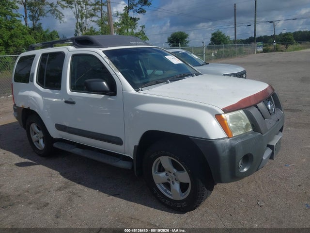Salvage Nissan Xterra Image