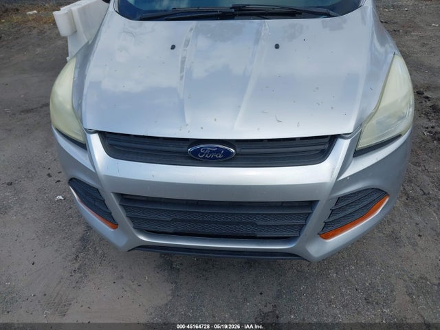 Ford Escape S