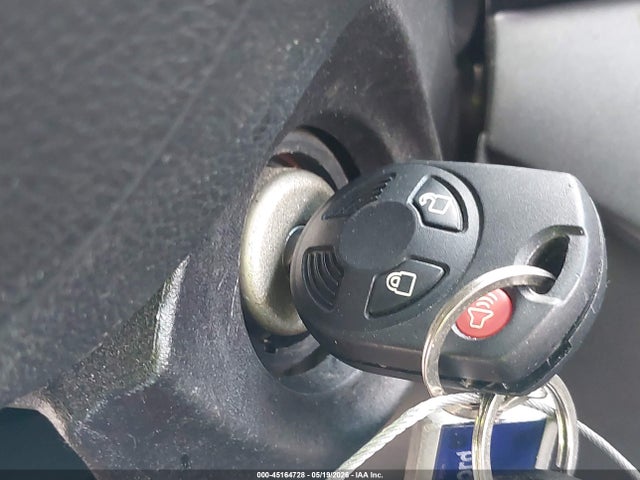 Ford Escape S