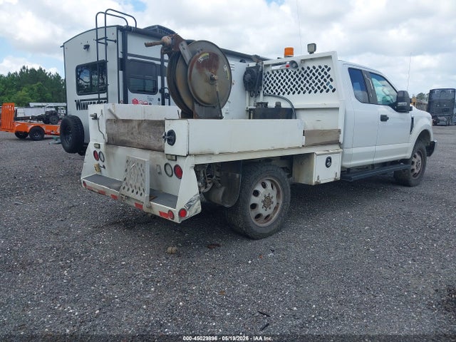 Ford F-350 Xl
