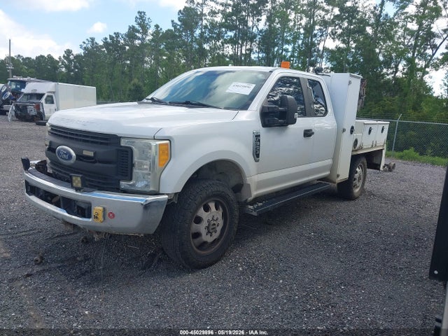 Ford F-350 Xl