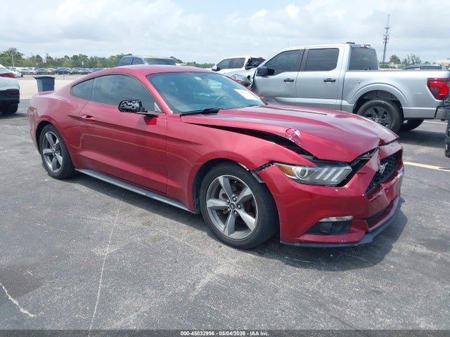 Salvage Ford Mustang Image