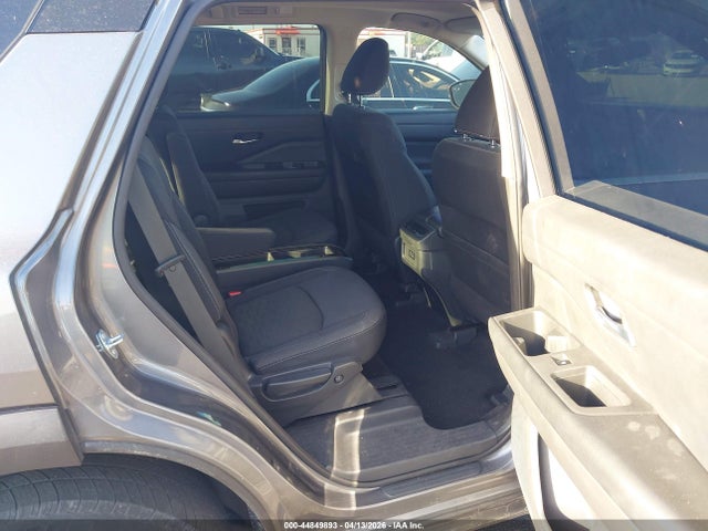 Nissan Pathfinder Sv 4wd