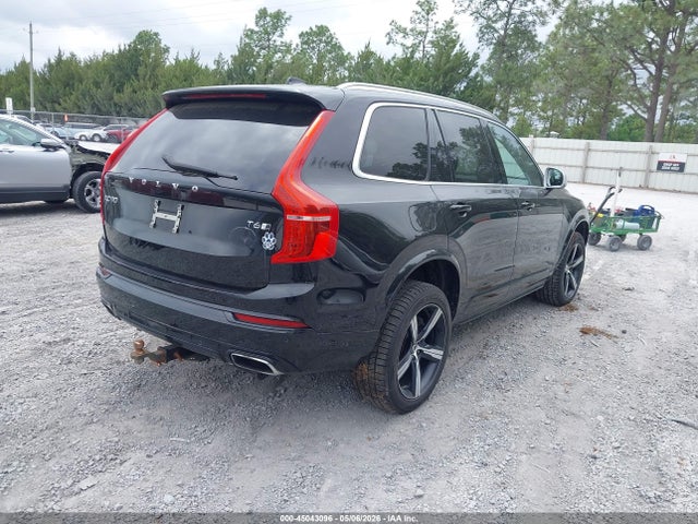 Volvo XC90 T6 R-design