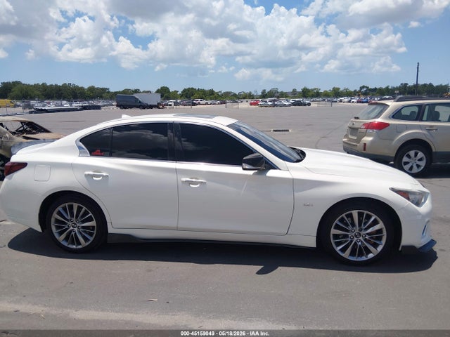INFINITI Q50 3.0t Luxe