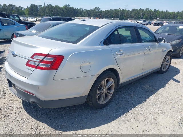Ford Taurus Sel