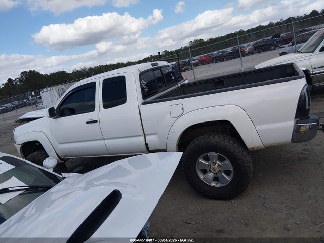 Toyota Tacoma Prerunner V6