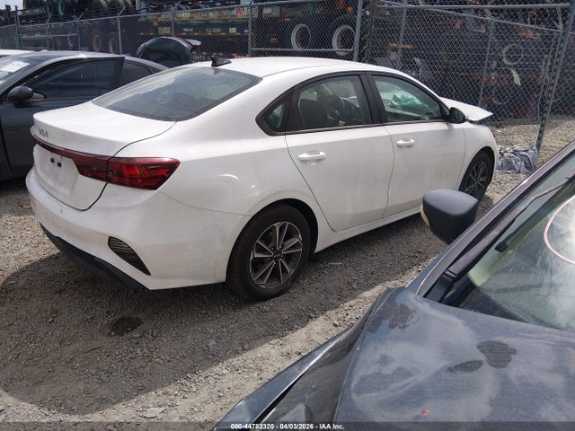 Kia Forte Lxs