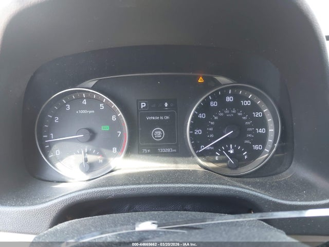 Hyundai ELANTRA Value Edition