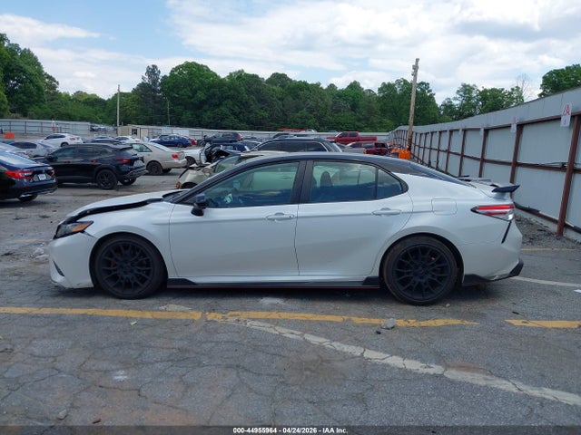 Toyota Camry Trd