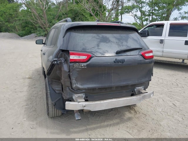 Jeep Cherokee Altitude Fwd