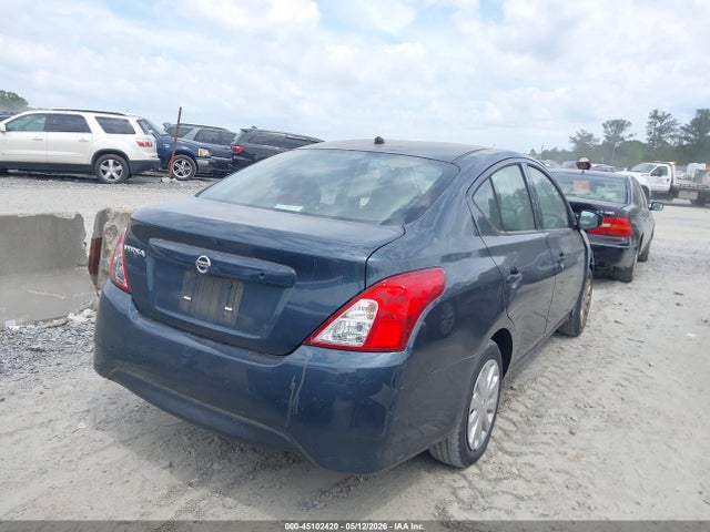 Nissan Versa 1.6 S