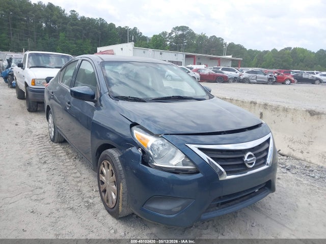 Salvage Nissan Versa Image