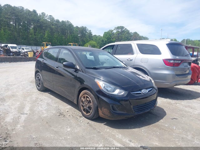 Salvage Hyundai ACCENT Image