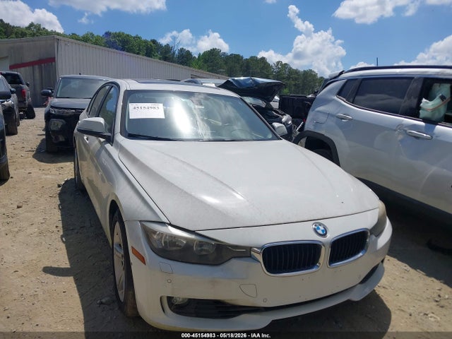 Salvage BMW 3 Series Image