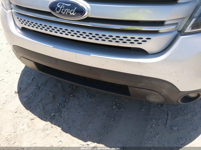 Ford Explorer Xlt