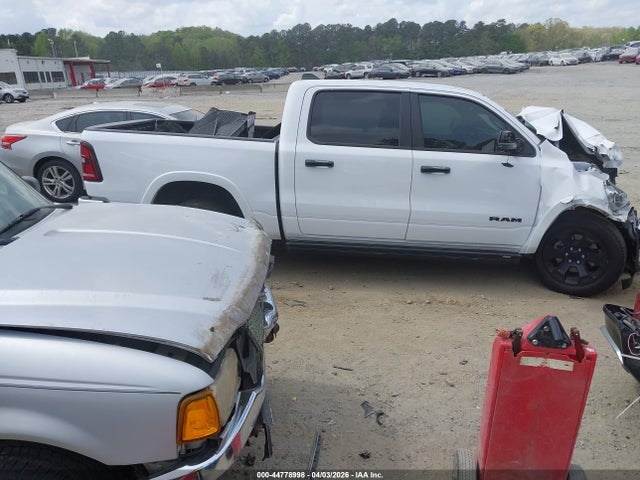 Ram 1500 Big Horn  4x4 5'7 Box