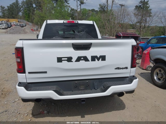 Ram 1500 Big Horn  4x4 5'7 Box