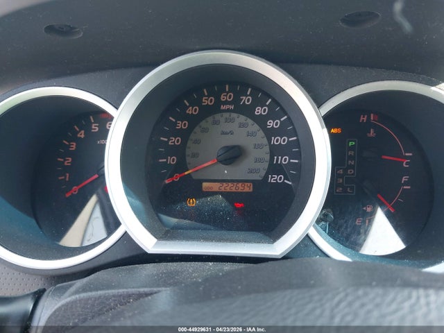 Toyota Tacoma Base V6