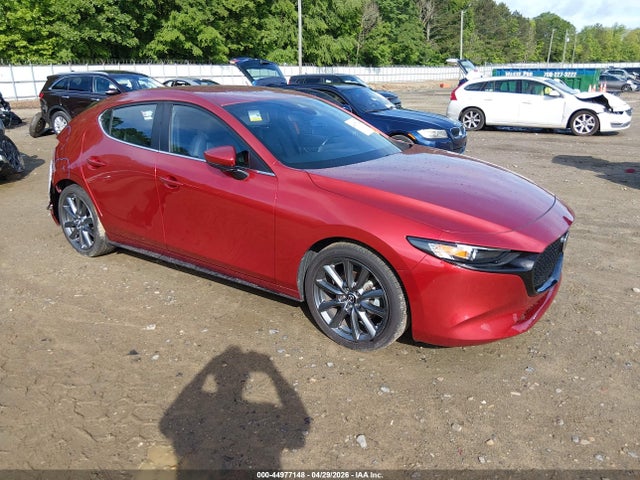 Salvage Mazda Mazda3 Image