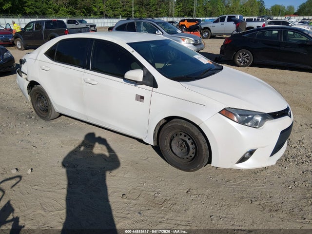 Salvage Toyota Corolla Image