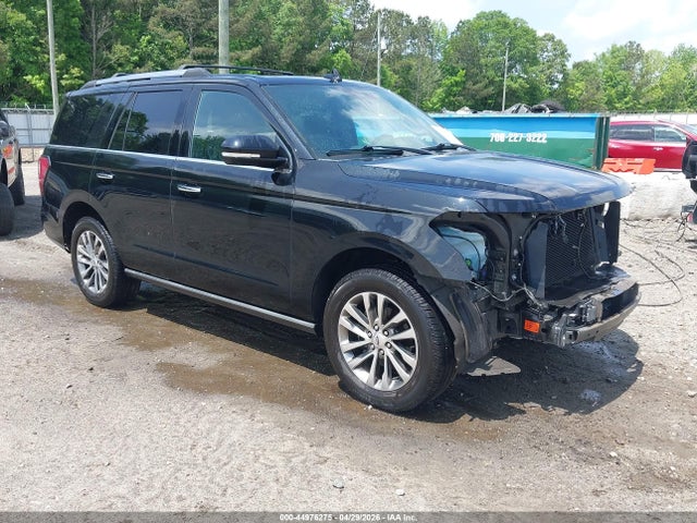 Salvage Ford Expedition Image