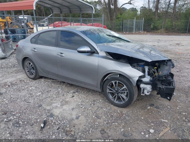 Salvage Kia Forte Image