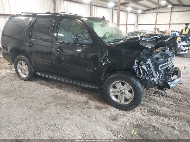 Salvage Chevrolet Tahoe Image